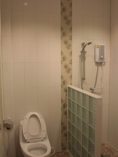 Bathroom 3, Saranya River House, Mae Ai