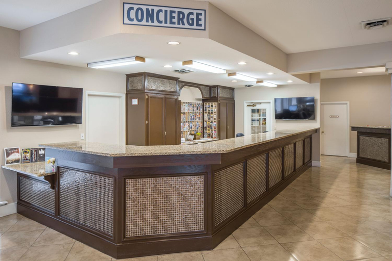 Public Area 2, The Suites At Fall Creek, Taney