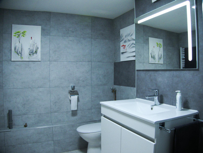 Bedroom 2, REPUBLIQUE Centre, Aude
