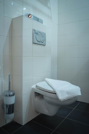 Bathroom 3, Hotel Sipermann, Amsterdam