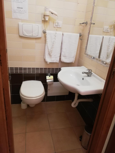 Bathroom, Residenza Mediterranea, Vibo Valentia