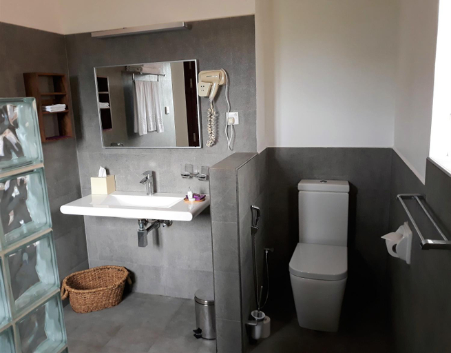 Bathroom 4, Imagine Villa Hotel, Weligama