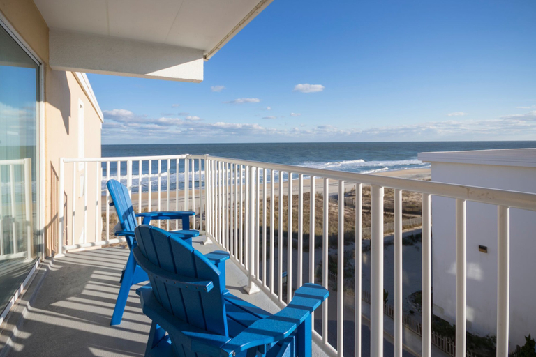 Others 4, SeaLoft Oceanfront Hotel, Worcester