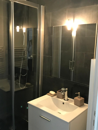 Bathroom 9