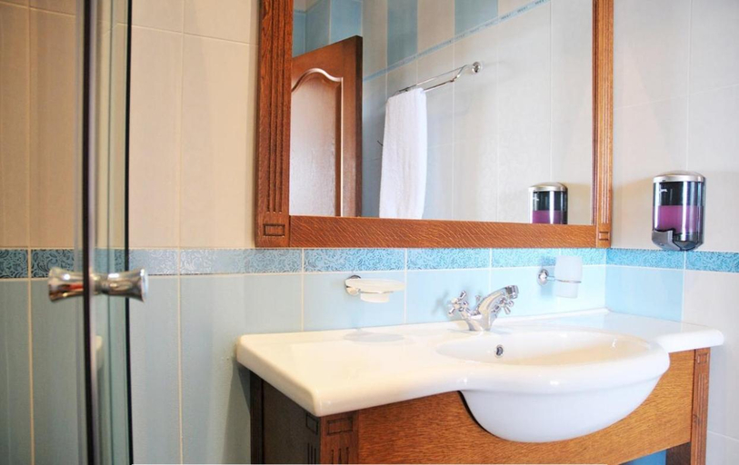 Bathroom 2, Selena Hotel, Balchik