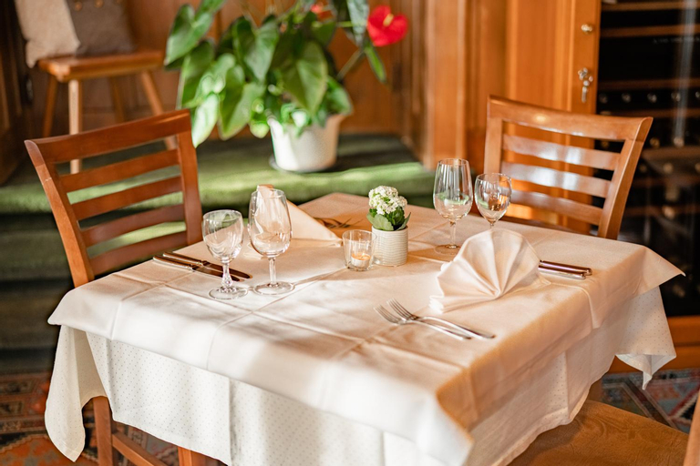 Restaurant 5