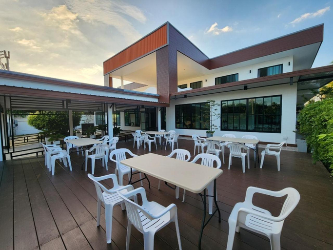 Food & Drinks 5, Cordelia Resort Samroiyod, K. Sam Roi Yot