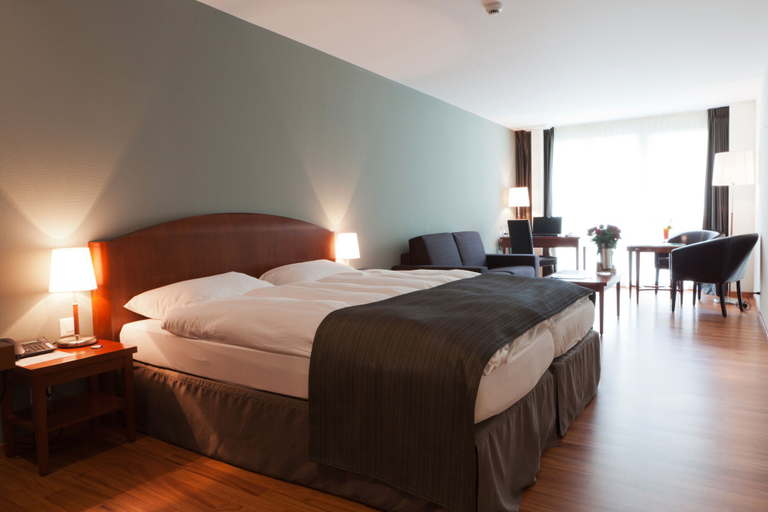 Bedroom 4, Hôtel Rallye & Entrées aux Bains de la Gruyère, La Gruyère