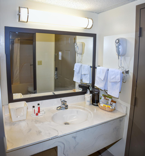 Bathroom 3