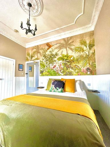Bedroom 4, The Esplanade, Pembrokeshire