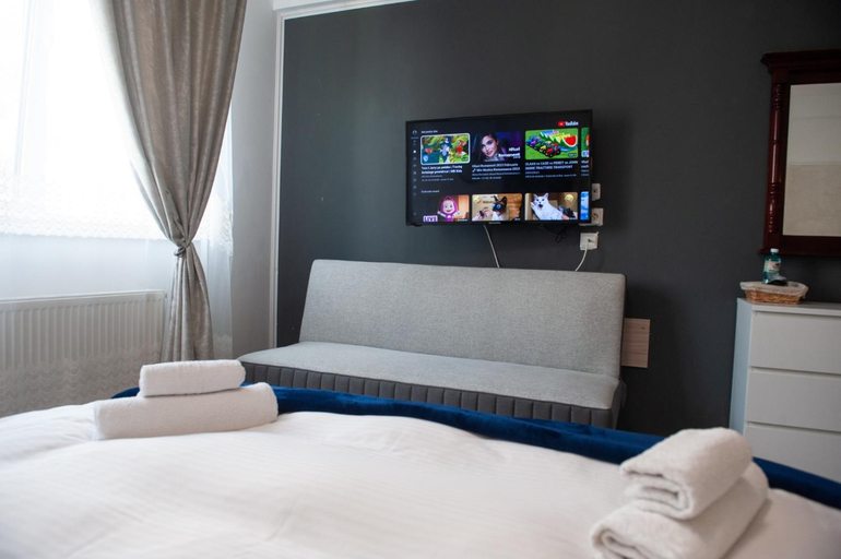 Others 4, SIA Residence, Otopeni