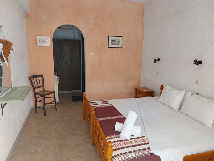 Bedroom 3, Maeiz Skopelos, Thessaly