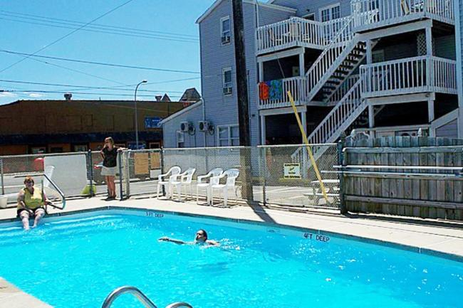 Others 3, Hammock Inn & Suites North Beach Hotel, Ocean