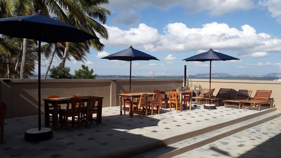 Food & Drinks 3, Ramena Beach Hotel, Diana