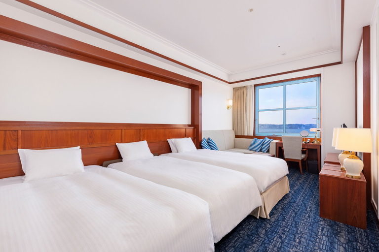 Bedroom 4, Premier Hotel Mojiko, Kitakyūshū
