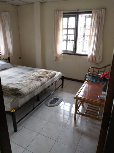 Bedroom 2, Srikrung Guesthouse, Phra Nakhon Si Ayutthaya
