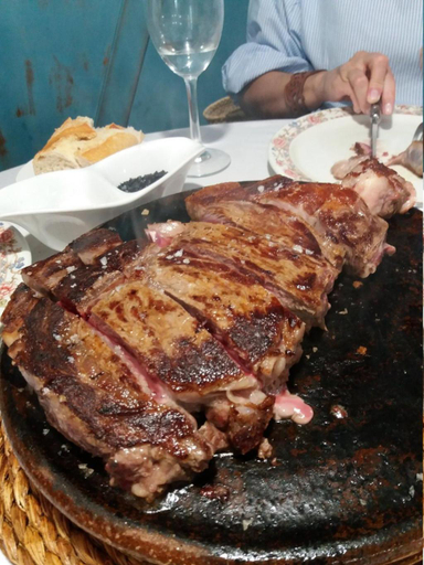Food & Drinks 5, Hostal casa lucas, Cantabria