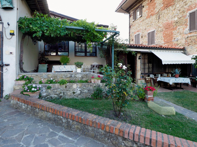 Others 3, casa ciosse, Alessandria