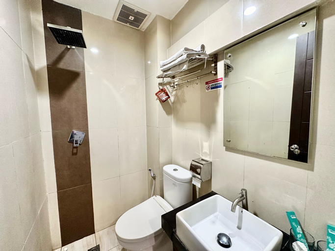 Bathroom 5