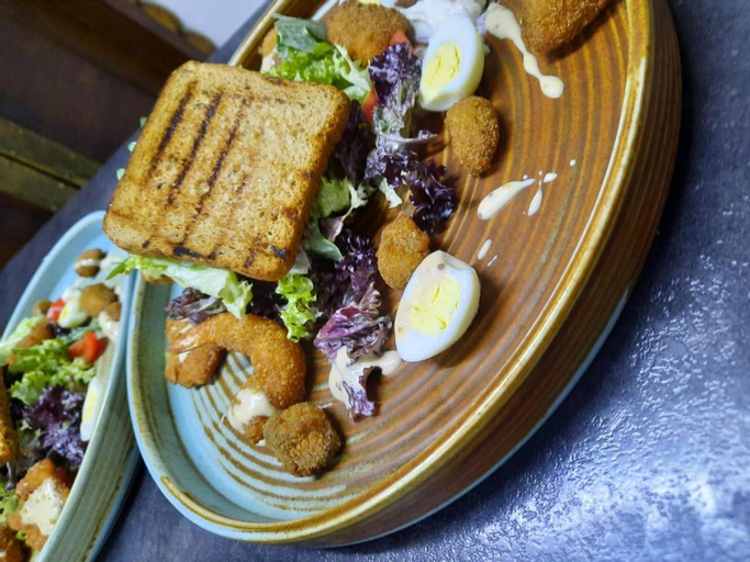 Food & Drinks 6