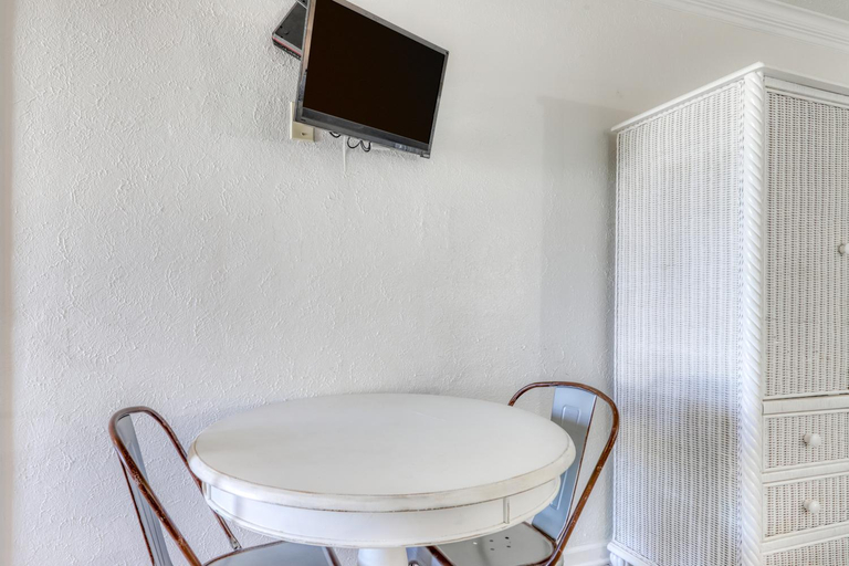 4, Beach View, Baldwin