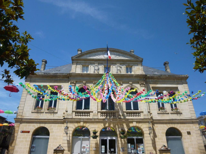 Others 5, Le Cerisier, Gironde