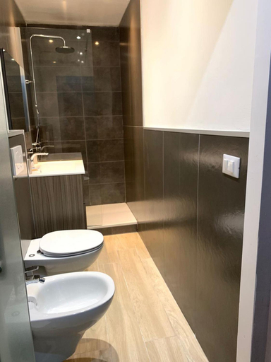 Others 5, Klemi, rooms in old town Dolomia best home Check in automatico, Trento