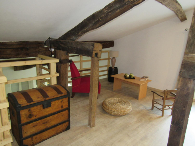Others 5, La Maison des Graves, Gironde