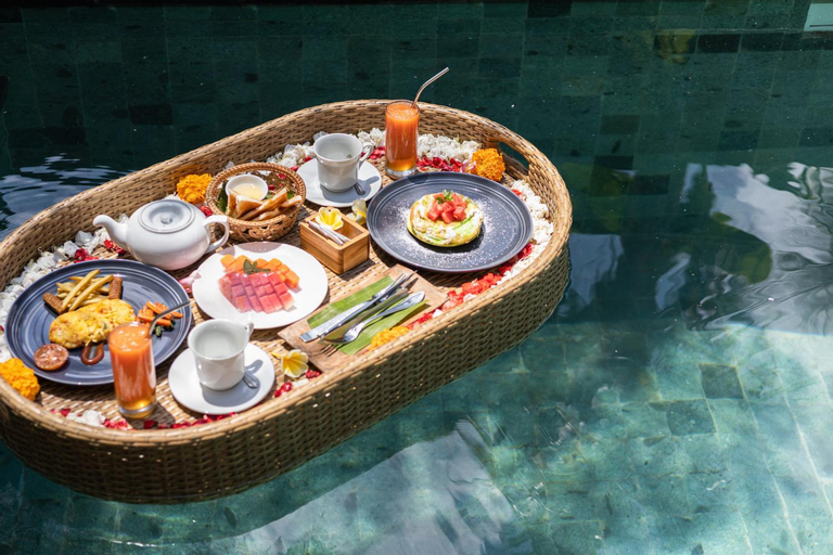 Food & Drinks 8