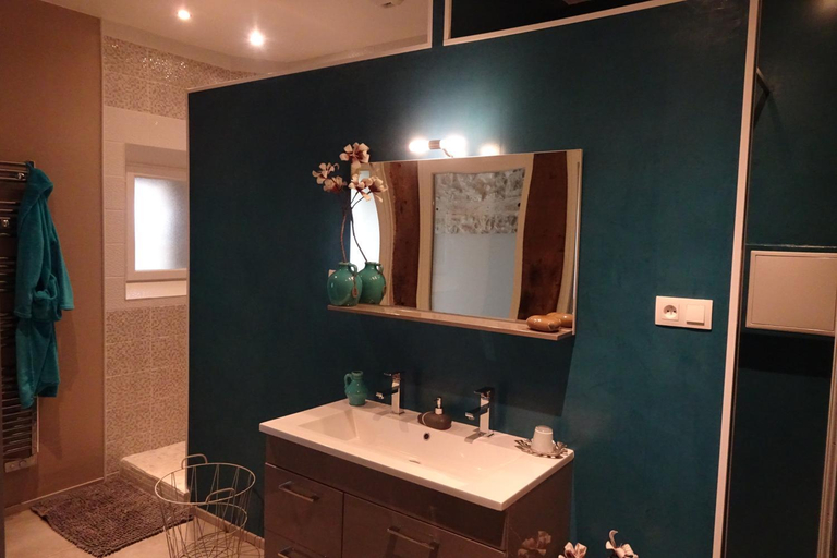 Bathroom 1, La Halte, Vosges