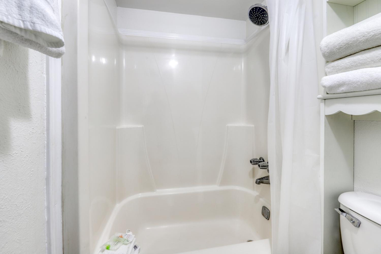 5, Beach View, Baldwin