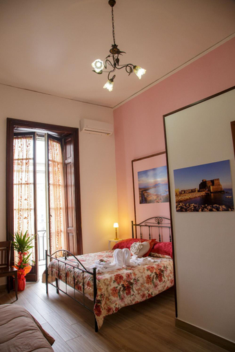 Others 3, Parthenope's home, Napoli