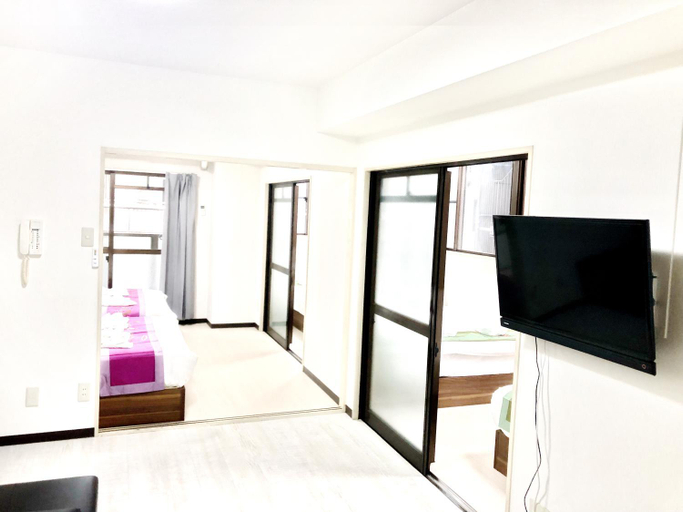 Bedroom 2, Court SAIWAICHO, Osaka