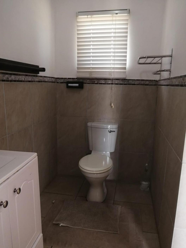 Bathroom 4, Andora Inn Bed and Breakfast, eThekwini