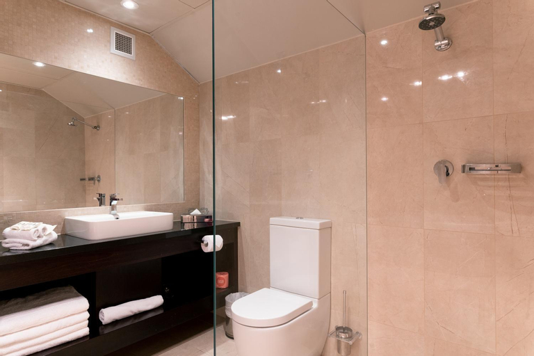Bathroom 3
