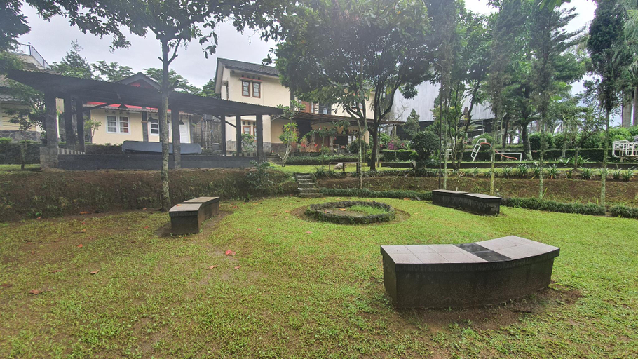 Others 4, Villa Utama Pondok Yedidah, Bogor