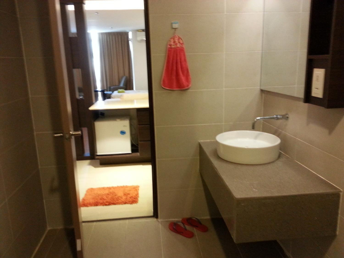 Bathroom 3, Best Studio Guest House, Kota Bharu