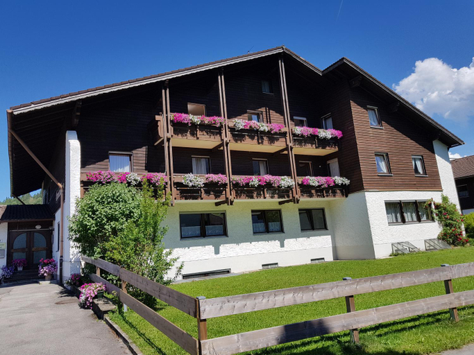 Others 2, Alpenlandhaus, Ostallgäu