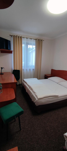 Others 5, Motel Port 2000, Świebodzin