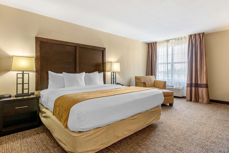 Bedroom 13