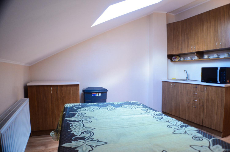 Others 4, City Hostel, Kolomyis'kyi