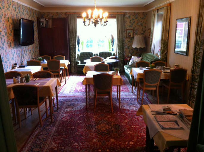 Food & Drinks, Pension Haus Gertrud, Donau-Ries