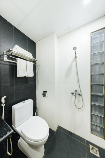 Bathroom 4, Hana 2 Apartment and Hotel Bac Ninh, Bắc Ninh