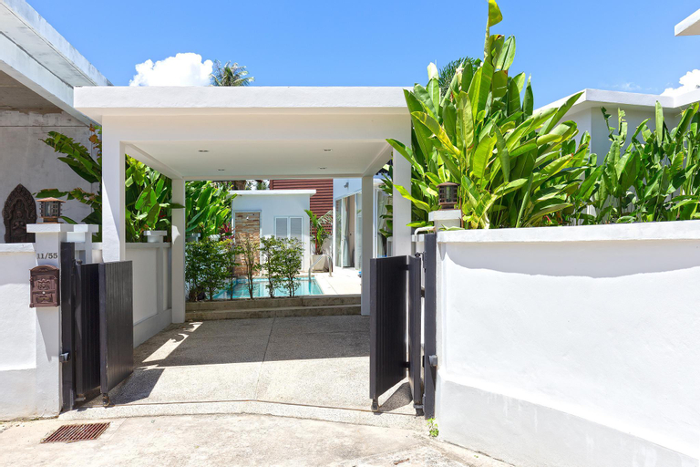 Tropical Holiday 2BR Pool Villa Greens 9, Phuket Island