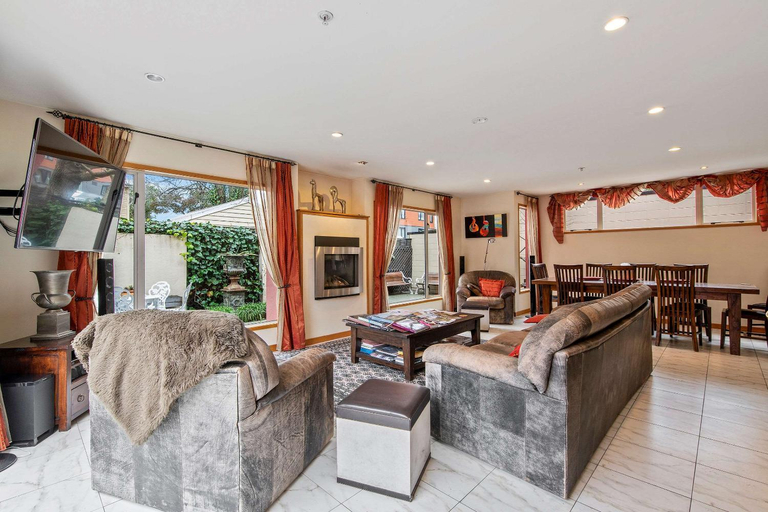 Public Area 4, The Classic Villa, Christchurch
