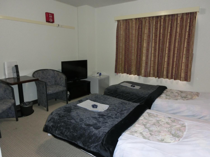 Bedroom 2, Biz Hotel Shiojiri, Shiojiri