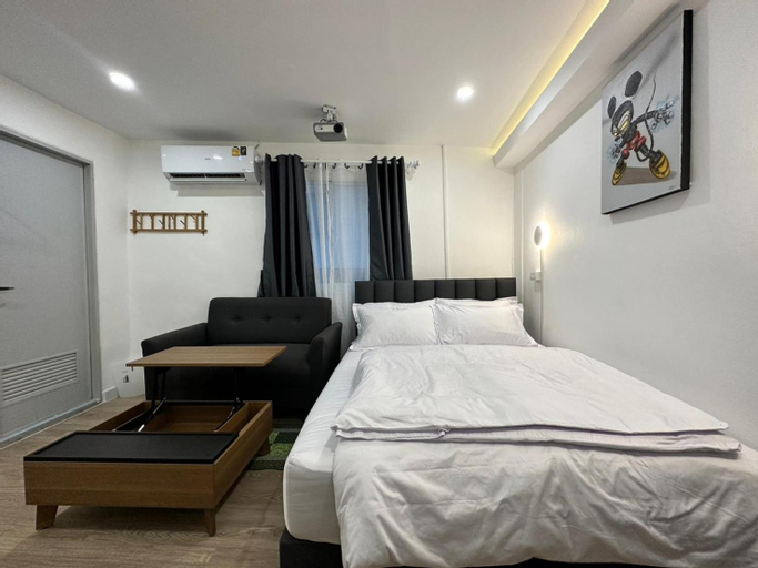 Bedroom 18