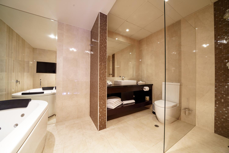 Bathroom 6