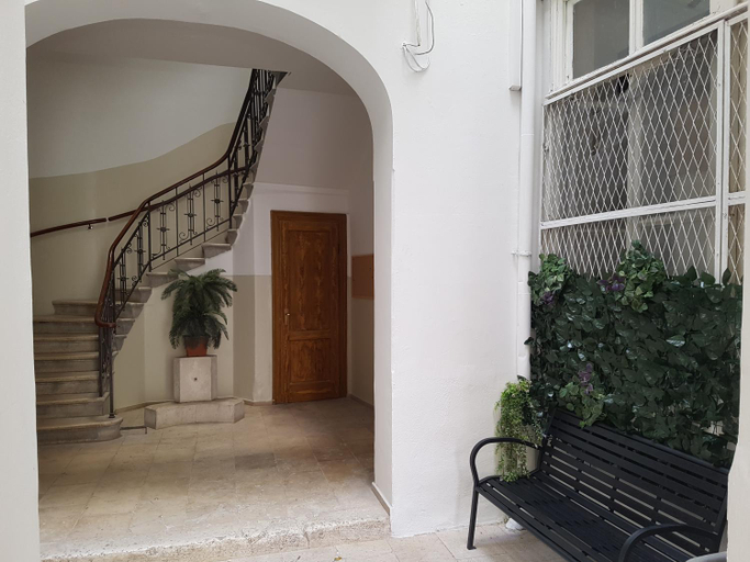 Others 4, Riva Palace, Split