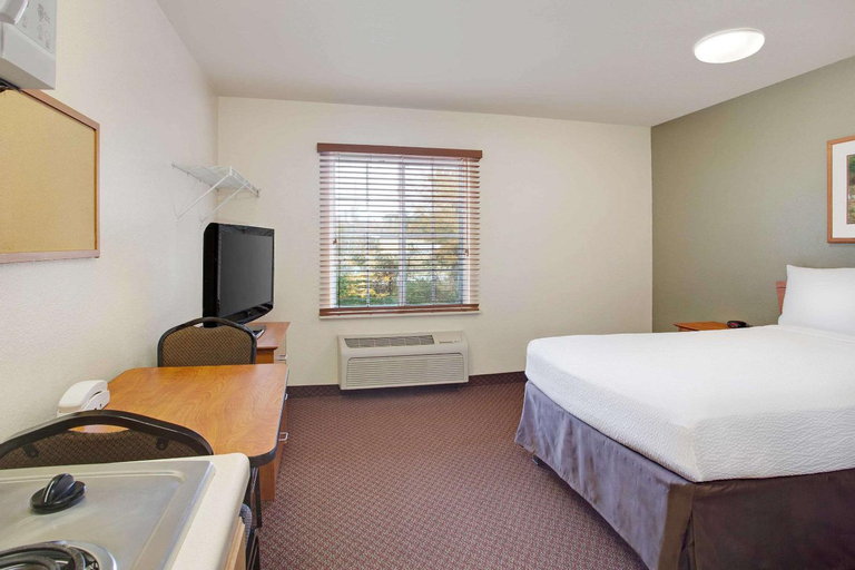 Bedroom 5